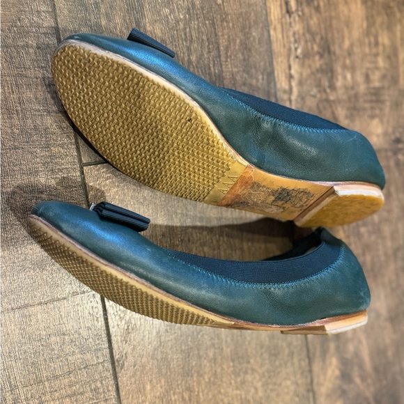 Tory Burch Pine Jitney Green Sedgewick Leather Ballet Flats - Picture 2 of 4